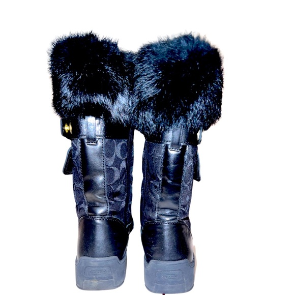 Coach Woman’s Boots - Picture 5 of 7